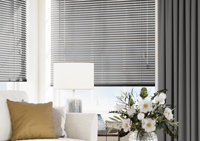 Wow Factor, Dark Star - Venetian Blind - Image 5
